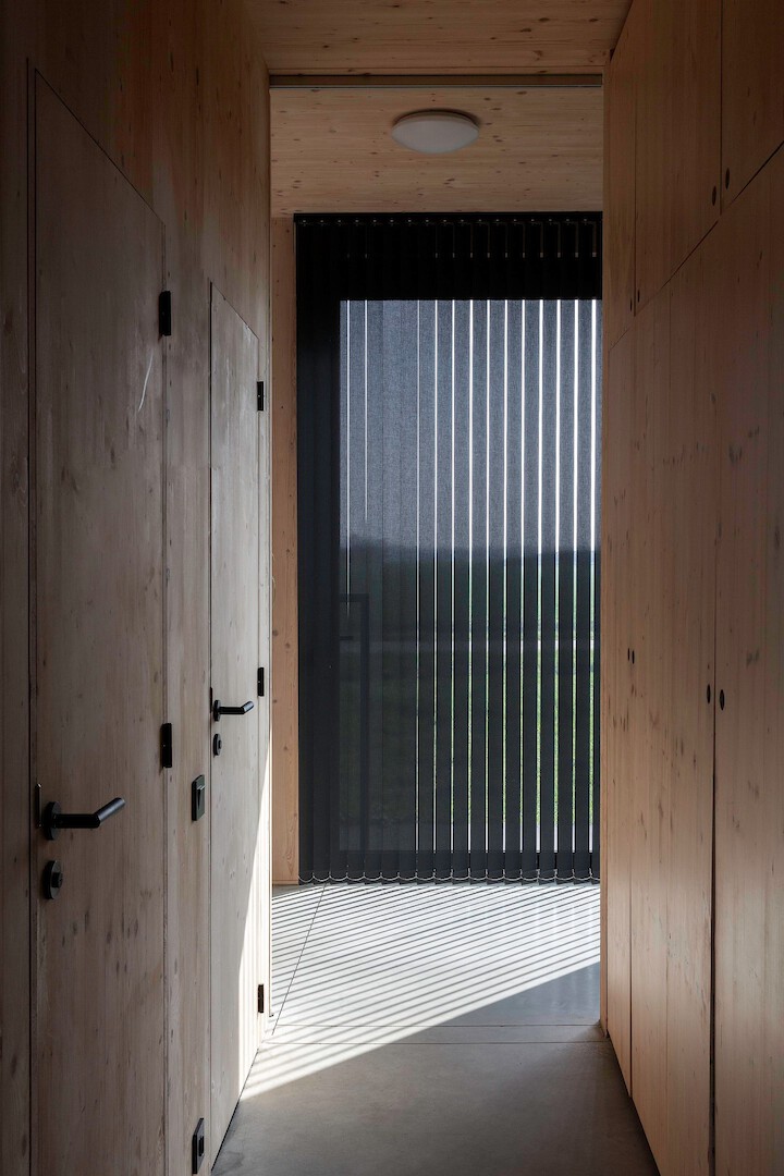 Boerderijwoning met massief houtbouw constructie