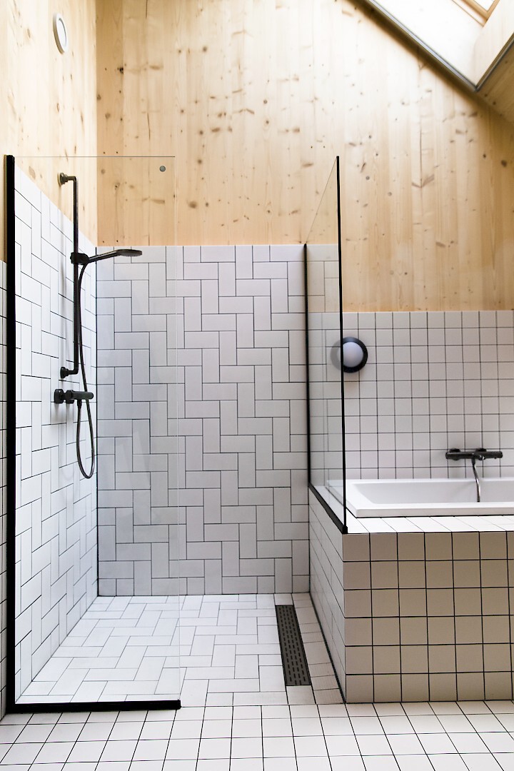 Boerderijwoning met massief houtbouw constructie