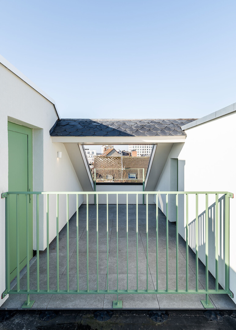 Two dwellings merged into one residential complex
