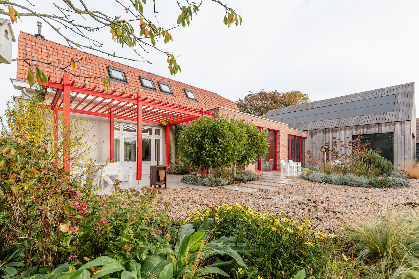 Gezinswoning verenigt herbestemming en nieuwbouw