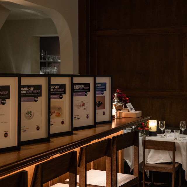 ���� ������������: