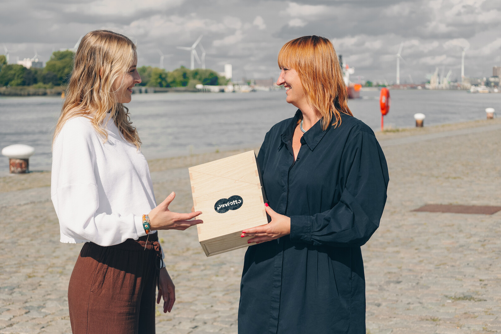 Material meets character: Paviotto-box met terrazzo, parket en gietvloer in VIVA’s kleurrijke signatuur