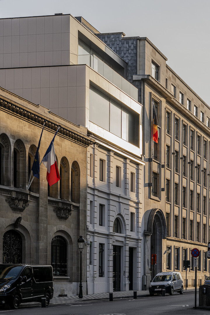 Renovation protected office building